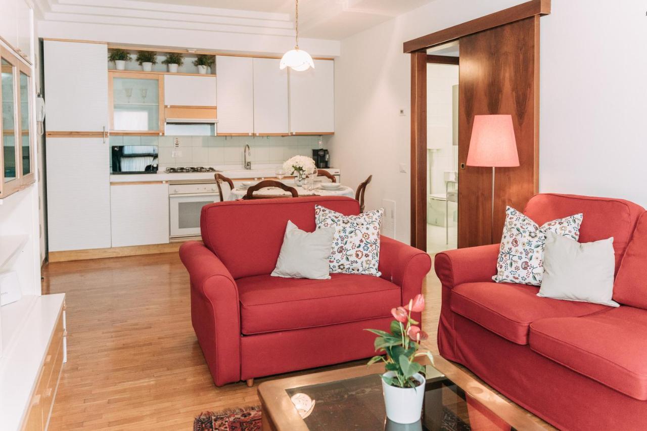 Palladio Apartment - Vista Fiume, In Centro Con Garage Vicenza Dış mekan fotoğraf